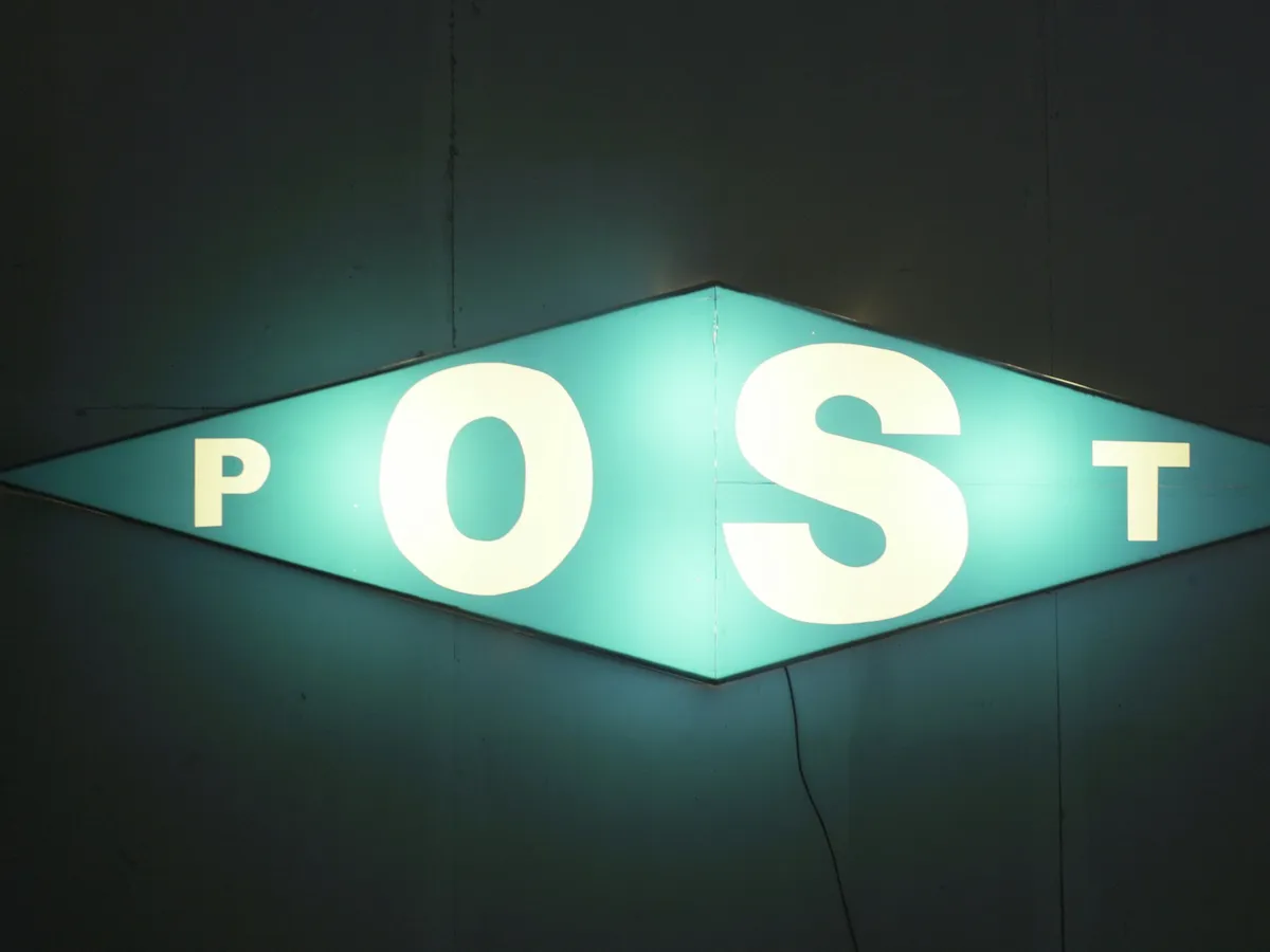 Double-Sided Light Boxes