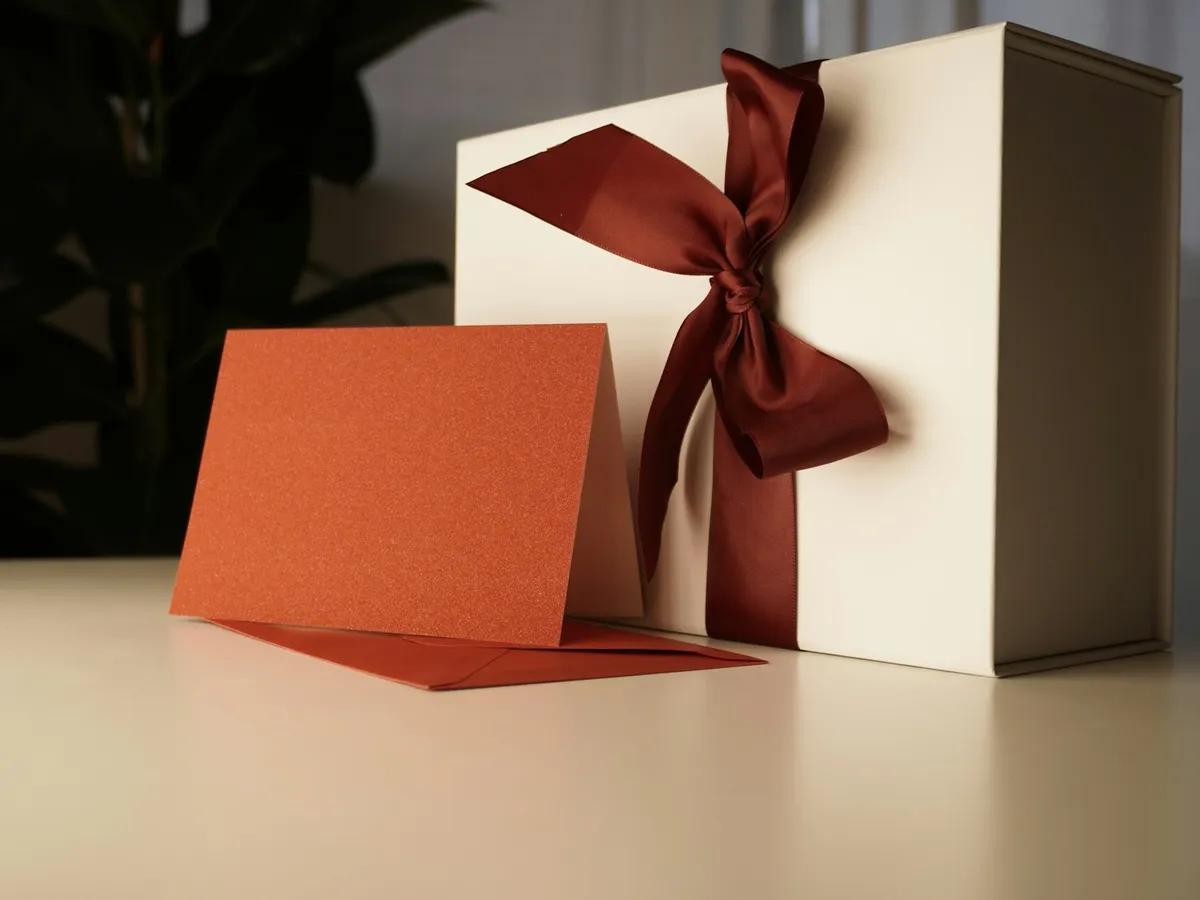 Magnetic Closure Boxes